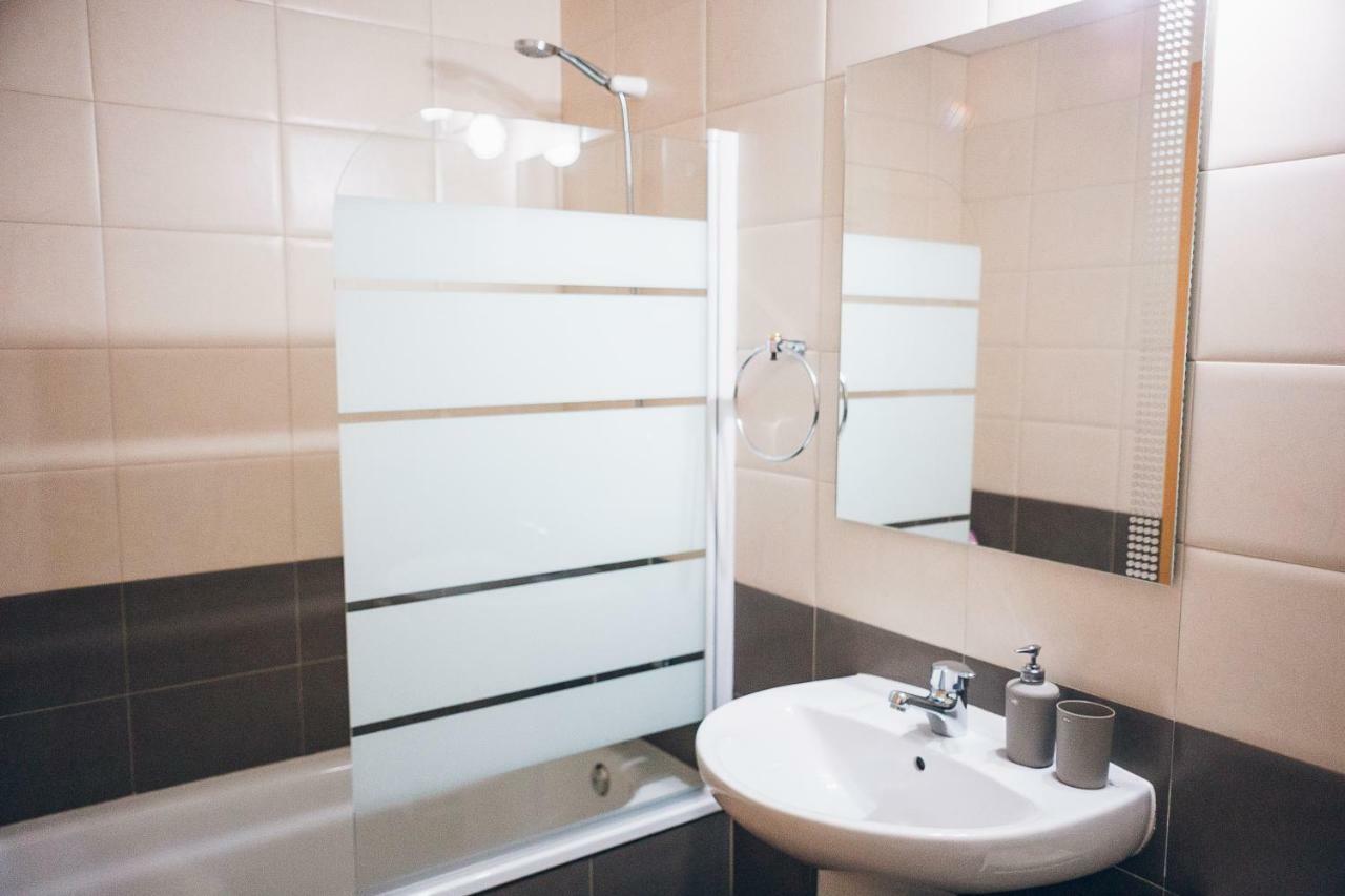 Apartamento En Centro Tradicional Alicante Eksteriør billede